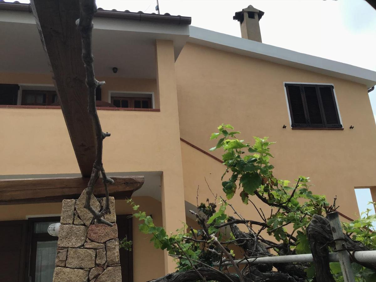 L'Asfodelo Bed & Breakfast ลามัดดาเลนา ภายนอก รูปภาพ
